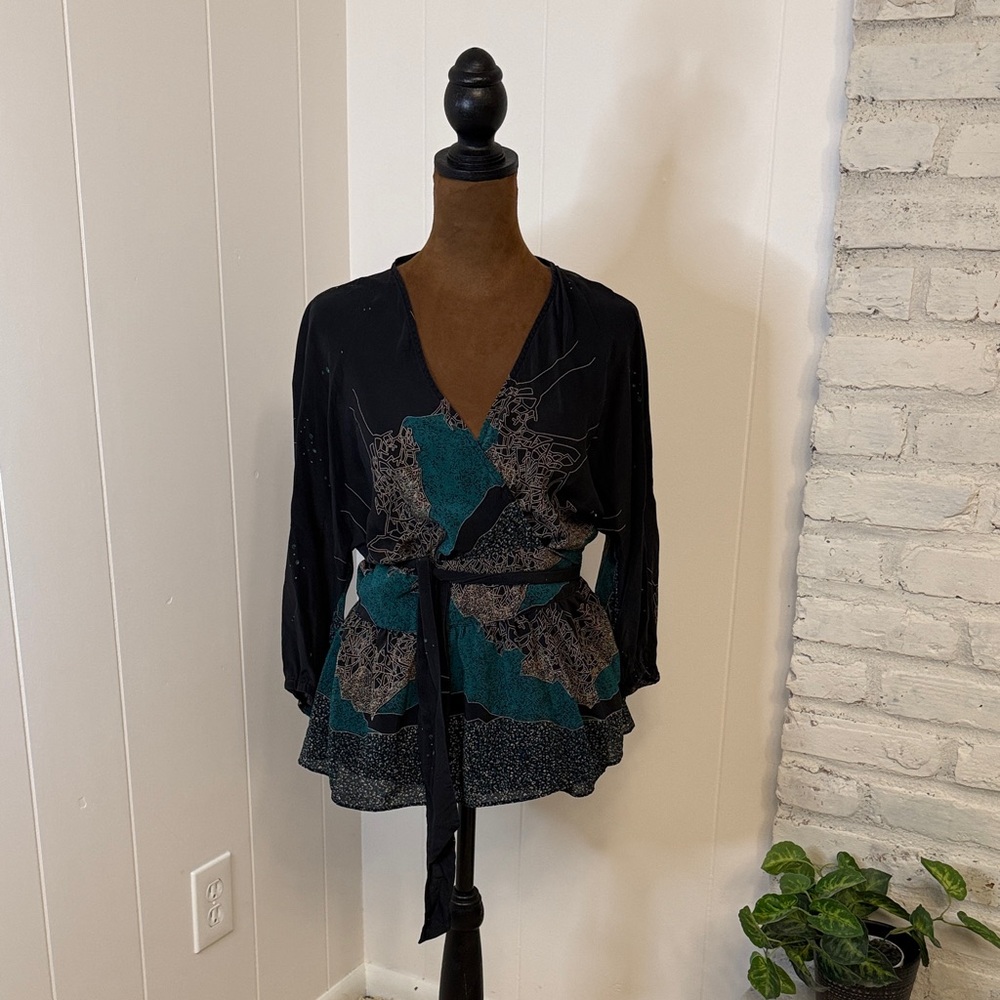 Anthropology 100% Silk Black/Teal Bohemian Wrap Blouse women’s size 8
